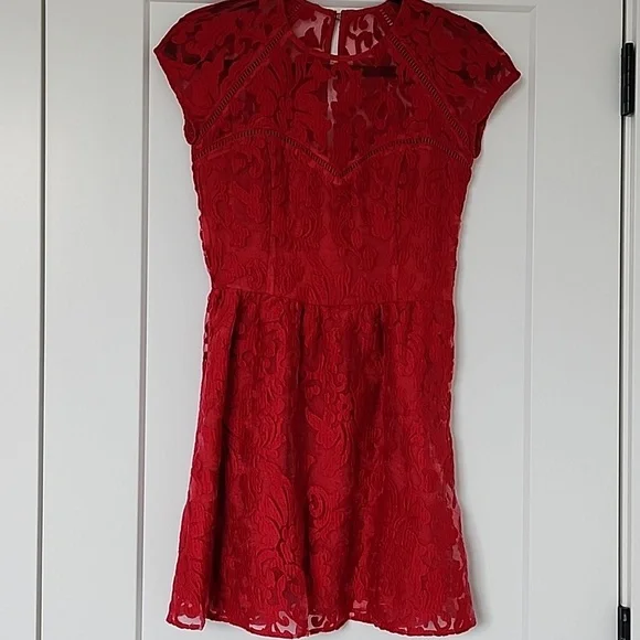 chinese dress ladies Deep Red Lace Long Sleeve Mini Dress
